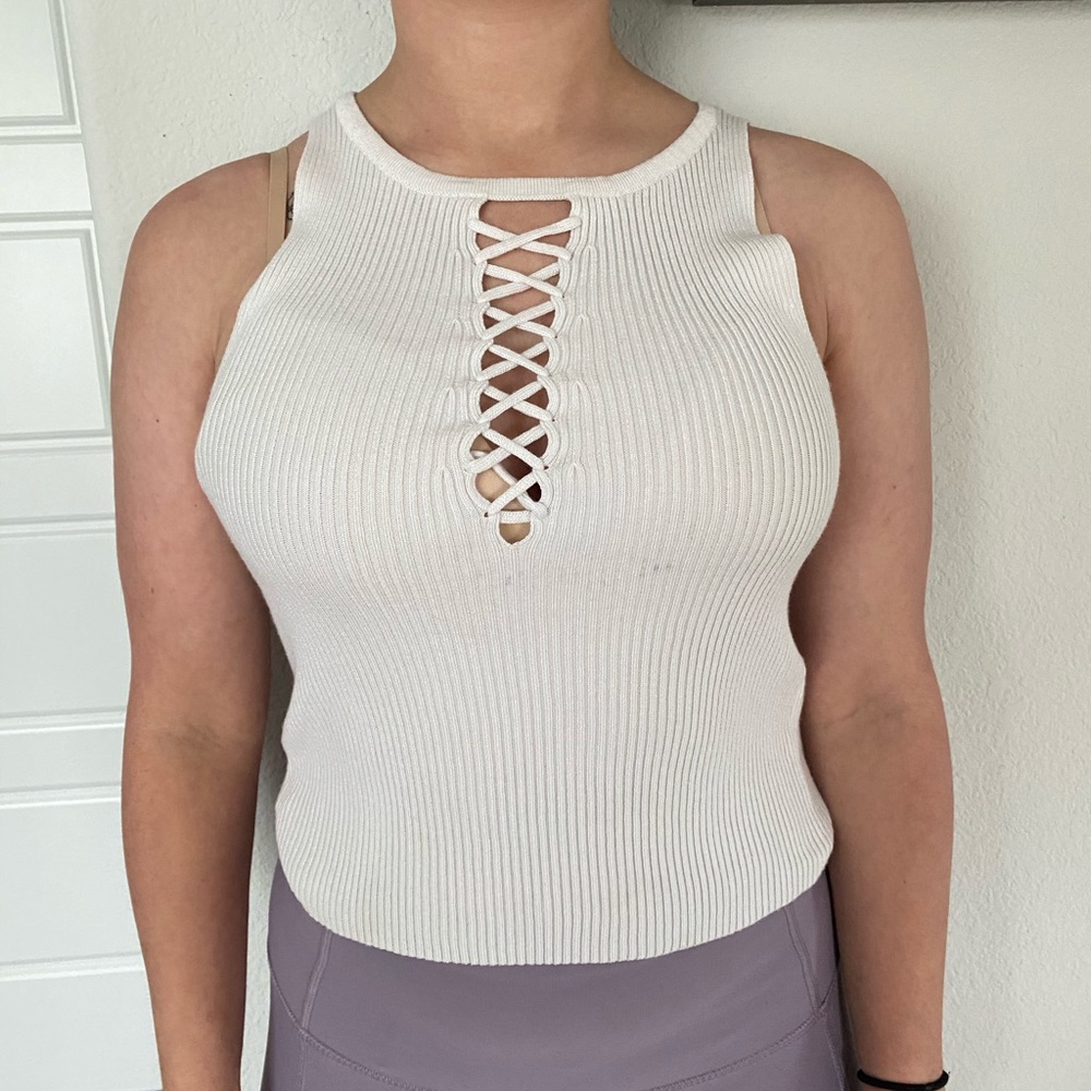 White lace up tank top